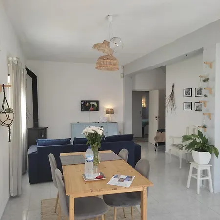 Nature Et Al House - Casa Uso Exclusivo E Jardim - Little Farm Bed & Breakfast *
