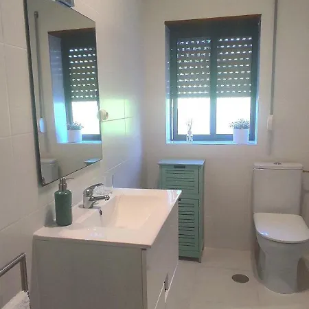 Nature Et Al House - Casa Uso Exclusivo E Jardim - Little Farm Bed and Breakfast 4*