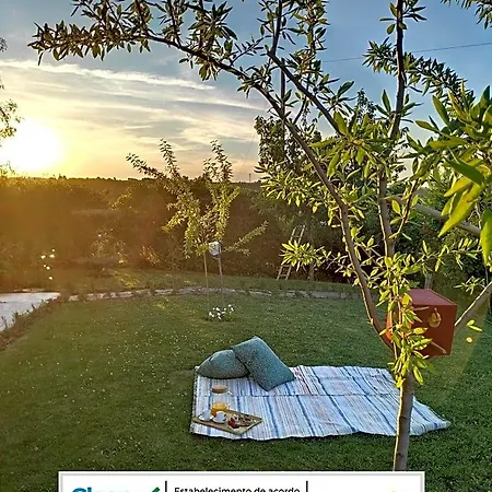 Bed and Breakfast Nature Et Al House - Casa Uso Exclusivo E Jardim - Little Farm 4*